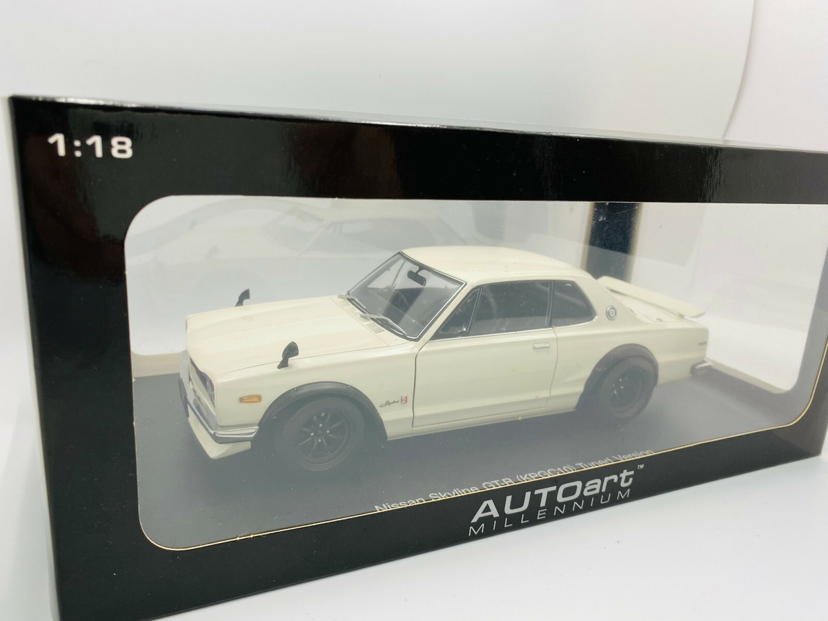 Autoart 1/18 Skyline 2000 GT-R KPGC10 Tuned Version Watanabe Autoart 1/18 Skyline 2000 GT-R KPGC10 Tuned Version Watanabe