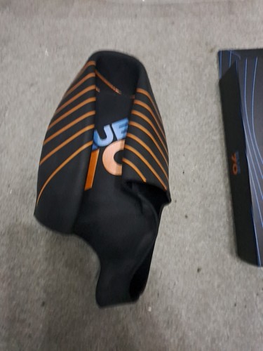 Blue70 Neoprene Open Water Swim Cap - Size Small (up to 55cm) - New - Fast Post - 第 4/4 張圖片