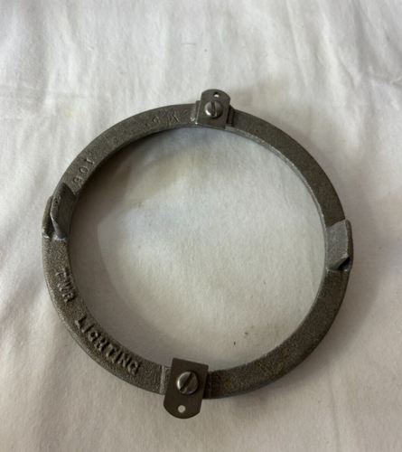 OEM Gussmetall Haltering für TWR L-810 Hindernisleuchten (KEIN GLAS) - Bild 1 von 4