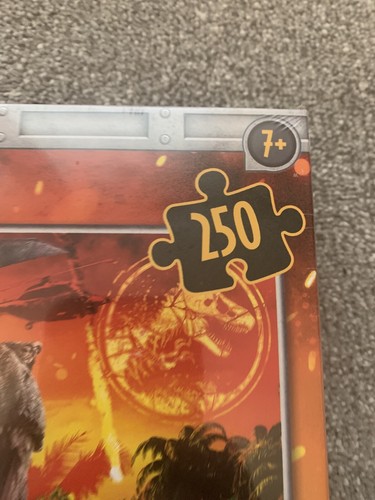 Clementoni 29752-Supercolor Puzzle Jurassic World 250 Jigsaw New - Picture 3 of 6