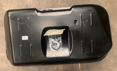 TRIUMPH RKC 3554 TR7 PETROL TANK