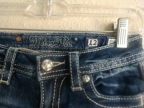 Miss Me Bermuda Girls Size 12 (11" Inseam) Denim Jeans Cross Shorts (017) - Picture 4 of 7