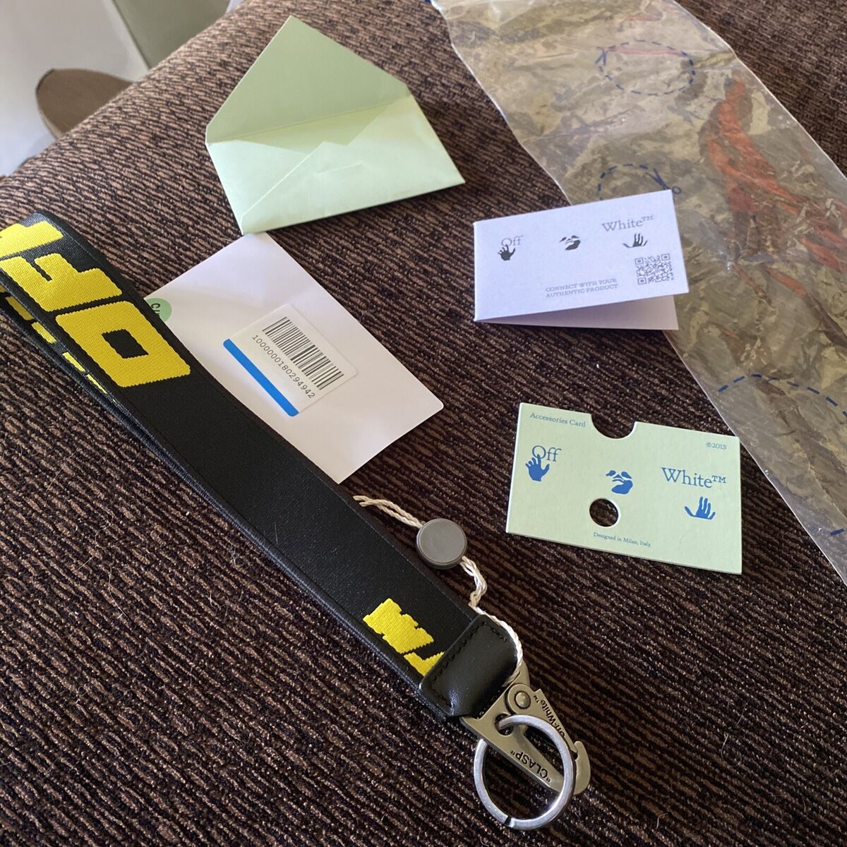 OFF-WHITE Virgil Abloh Industrial Strap Key Chain Ring Black OFF-WHITE Virgil Abloh Industrial Strap Key Chain Ring Black
