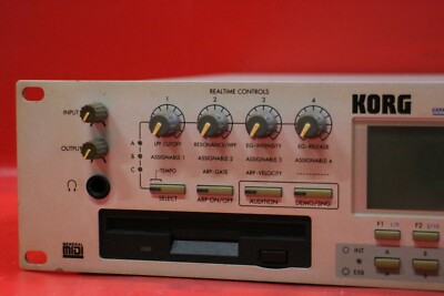 鍵盤楽器 KORG TRITON Rack Ver1.5.2 KORG TRITON RACK Sound Module Synth Synthesizer Sampler Used