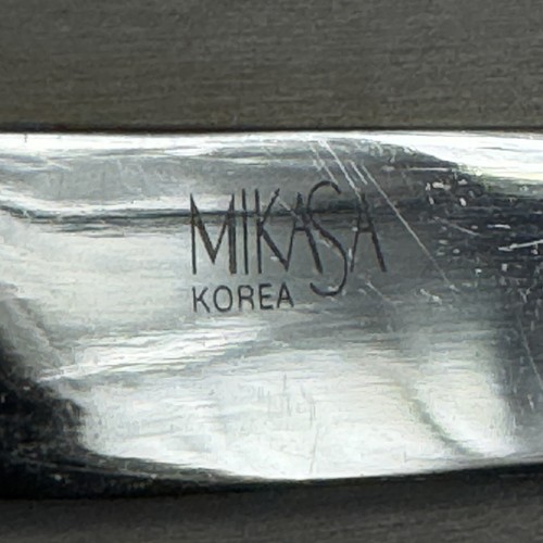 Mikasa Zena flatware Glossy 22 Pieces - Picture 10 of 10