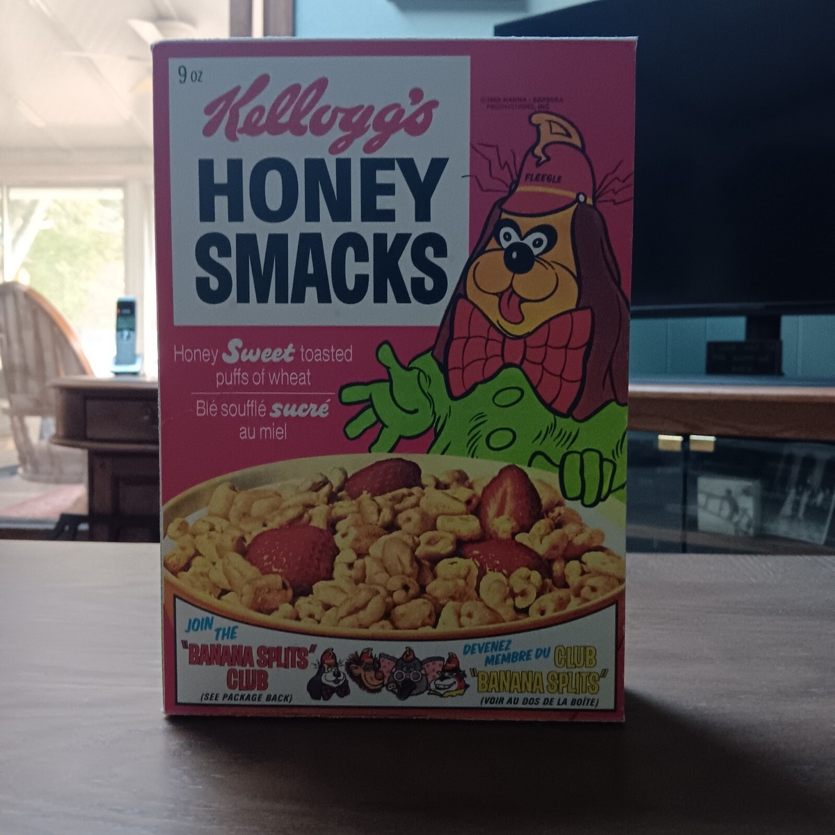 Banana Splits Honey Smacks REPRODUCTION Box. Kellogg's