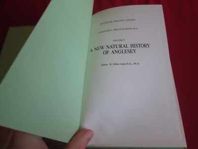 STUDIEN IN ANGLESEY GESCHICHTE: BAND 8 EINE NEUE NATURGESCHICHTE VON ANGLESEY - HB BUCH