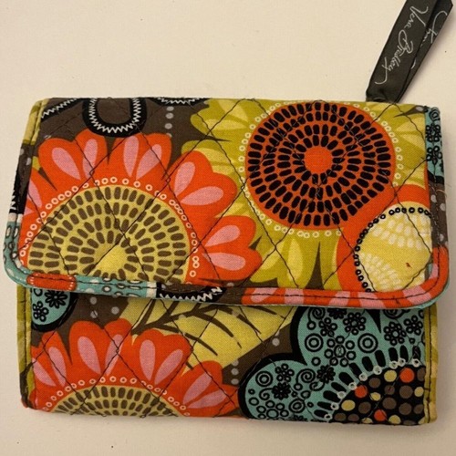 Vera Bradley Flower Shower Wallet Back Zipper Card & Money Holder