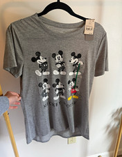 Disney Mickey Mouse Men’s Gray Graphic Print Crew Neck Short Sleeve T-Shirt M