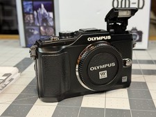 Olympus PEN E-PL2 Digital Camera 12.3MP Body IBIS Broke