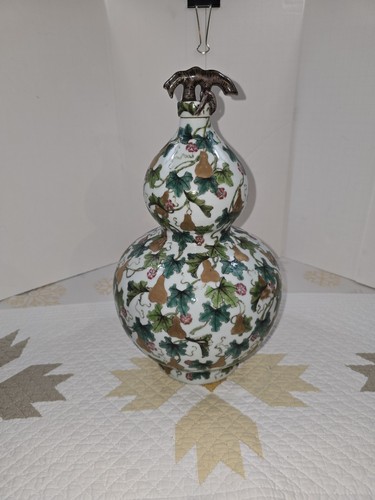 Vintage Chinese  Calabash Bottle