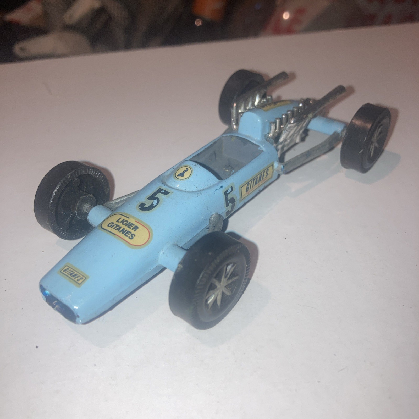 Picture 1 of 5