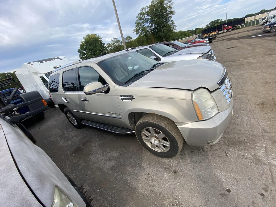 07 08 CADILLAC ESCALADE Rear Axle Assy. Foto 4 de 4