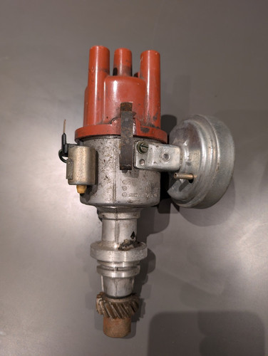 VW Mk1 Golf Rabbit Distributor 049905205E 0231181018 Genuine Bosch - Picture 1 of 11