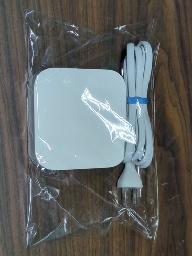 Apple Airport Express A1392 2nd generation w/ Power Cable TESTED - Picture 2 of 2