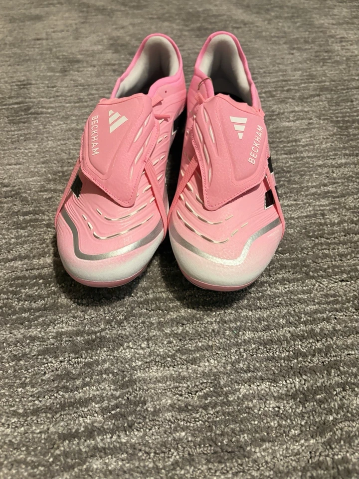 Predator Pro Fold-Over Tongue Firm Ground Football Boots David Beckham Size 11 M - Image 4 of 4