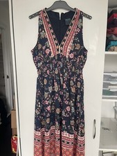 Gabby Skye Dress Size 4 V Neck Multicolored Flowers Sleeveless Midi Summer