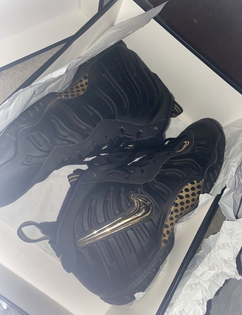 Brand New Nike little posite pro size 7Y Black and Gold Brand New Nike little posite pro size 7Y Black and Gold