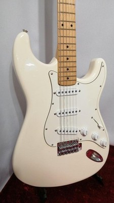 [Greco] SE700 1975 3,62 kg weiße E-Gitarre Gebrauchtware Versand aus Japan