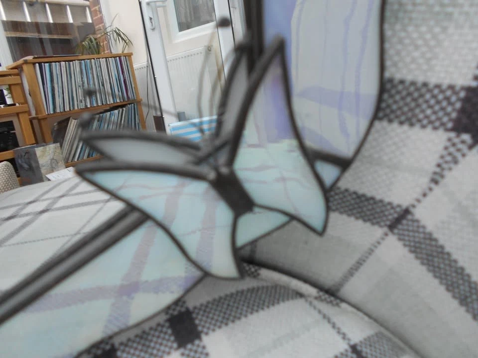 Decorative hand crafted with butterflies mirror - Image 3 of 4