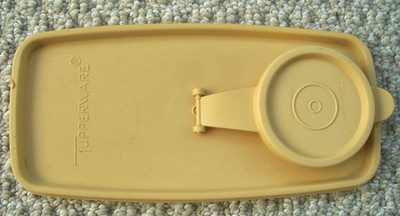Tupperware Lid #470 For A Tupperware Cereal Keeper #469