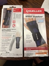 2 Mueller Wrist Brace Stabilizer Support Adjustable Unisex SM/MD Black/Blue