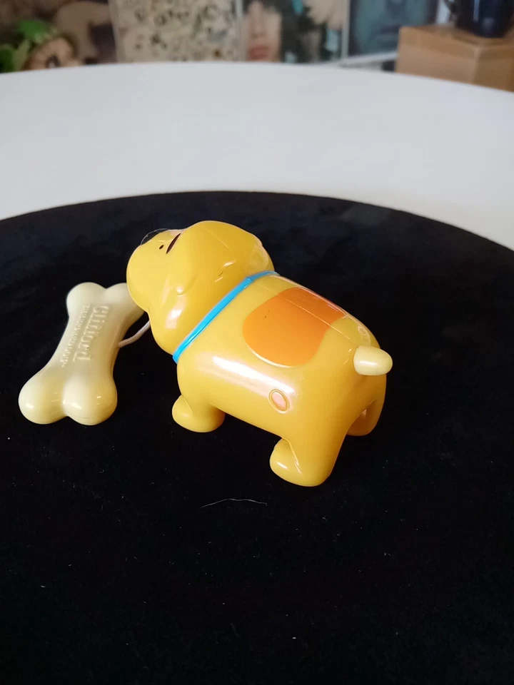 Juguete vibrador Clifford The Big Red Dog 2003 vintage con hueso en T Foto 4 de 4