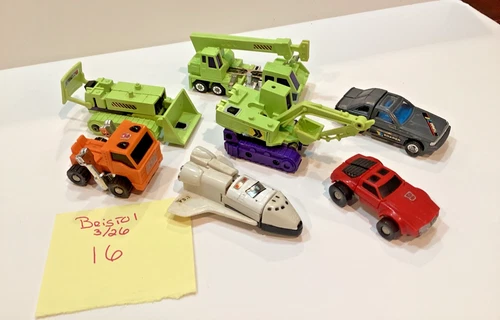 Vintage 1980's Takara Bandai G1 transformer figures