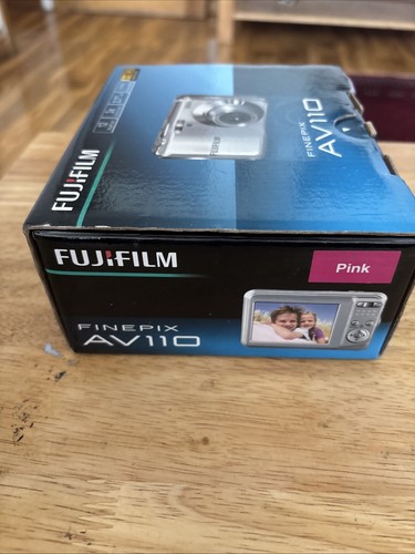 Fujifilm Finepix AV100 12,0 MP 3x zoom fotocamera digitale rosa in scatola e scheda mem 4 GB. - Foto 12 di 15