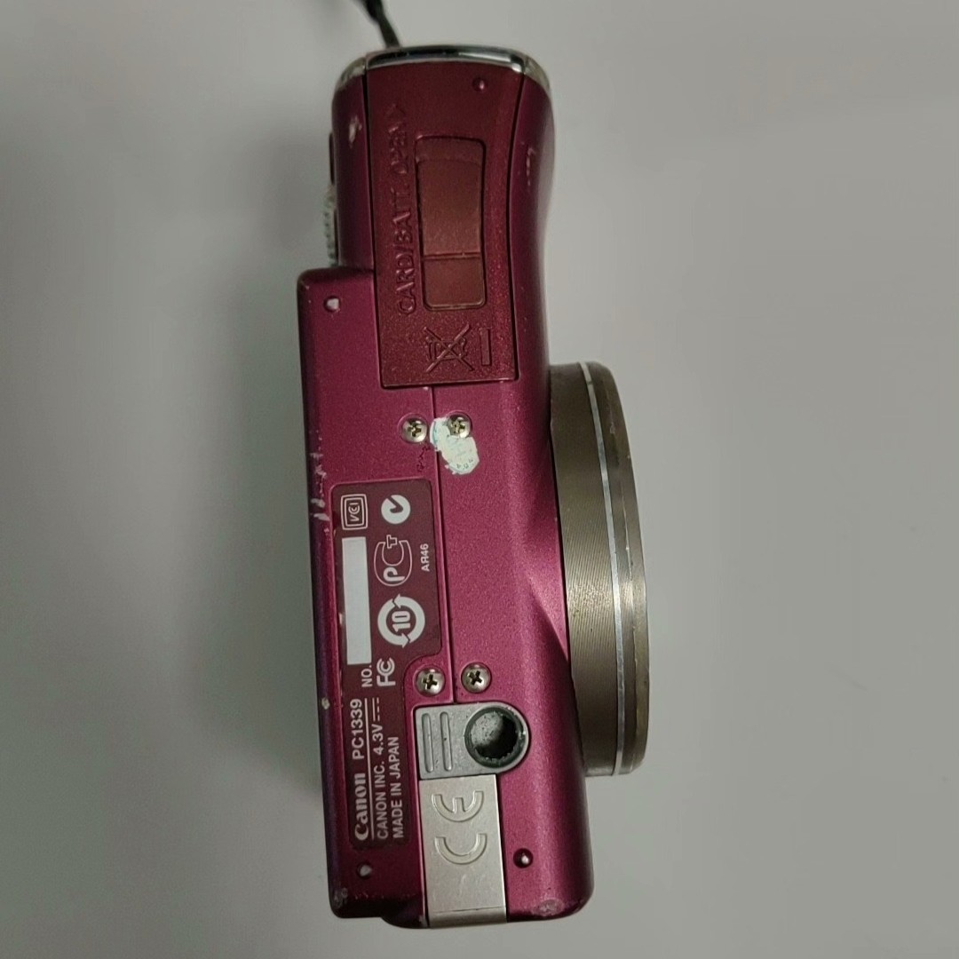 Canon PowerShot SX200 lS Digital Camera 12.1MP 12x Optical Zoom