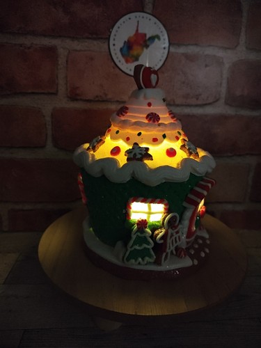 Lebkuchenmann Cupcake Haus Valerie Parr Hill Herz Topper Weihnachten Urlaub - Bild 4 von 7