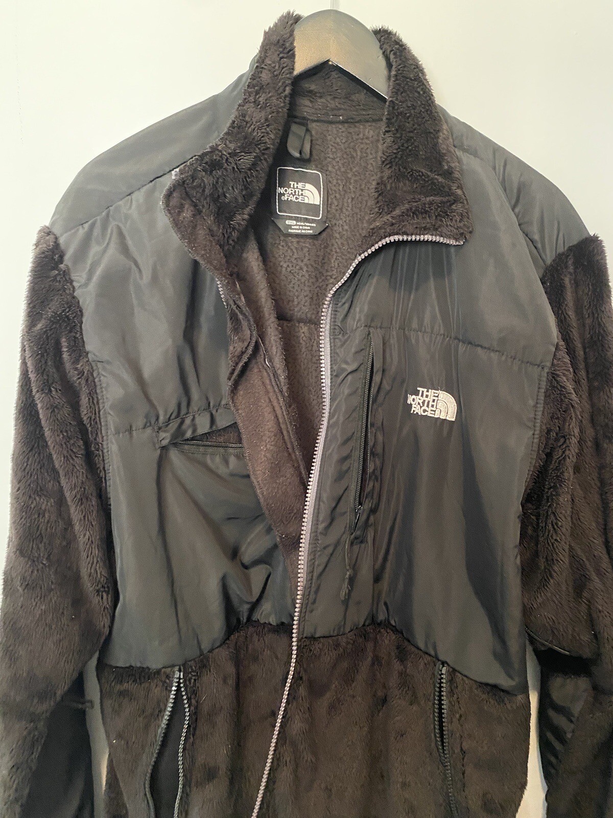 Mens The NORTH FACE Black Denali Polartec Vented Fleece Sweater Jacket