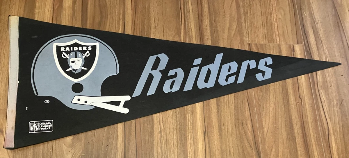 Football Los Angeles Raiders Vintage Sports Pennants and Flags