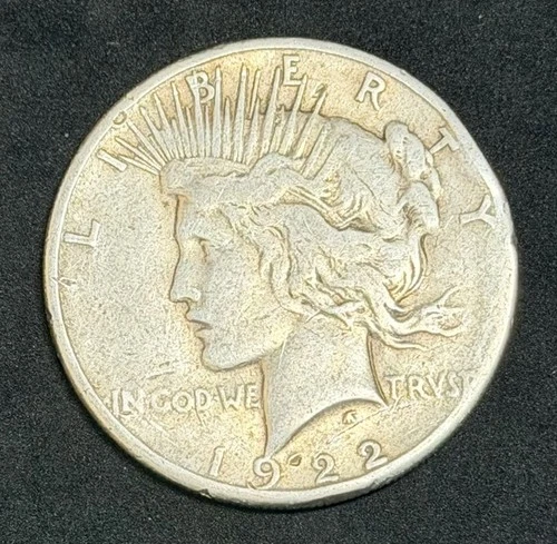 1922-S Peace Dollar $1 - 90% Silver , No Reserve #636