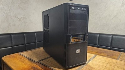 Computer Elite - PC Workstation.