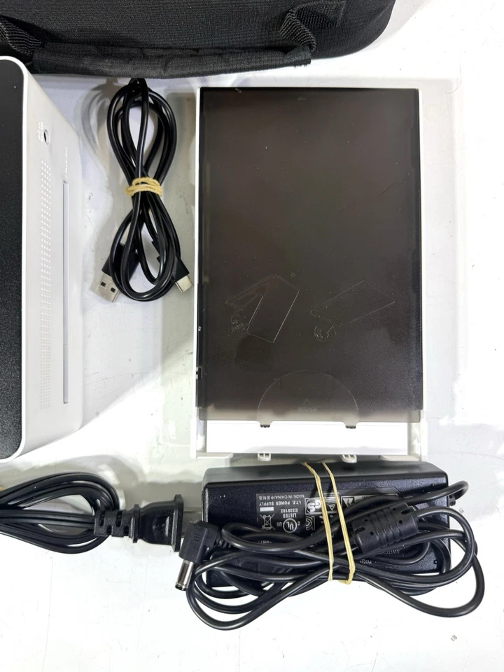 Kodak Printer Dock 4"x6” Instant Printer, Model PD-450W, Power & USB Cords, Case - Image 3 of 4