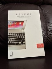 Brydge 9.7 Bluetooth Keyboard Aluminum Body Backlit Keys for iPad Silver