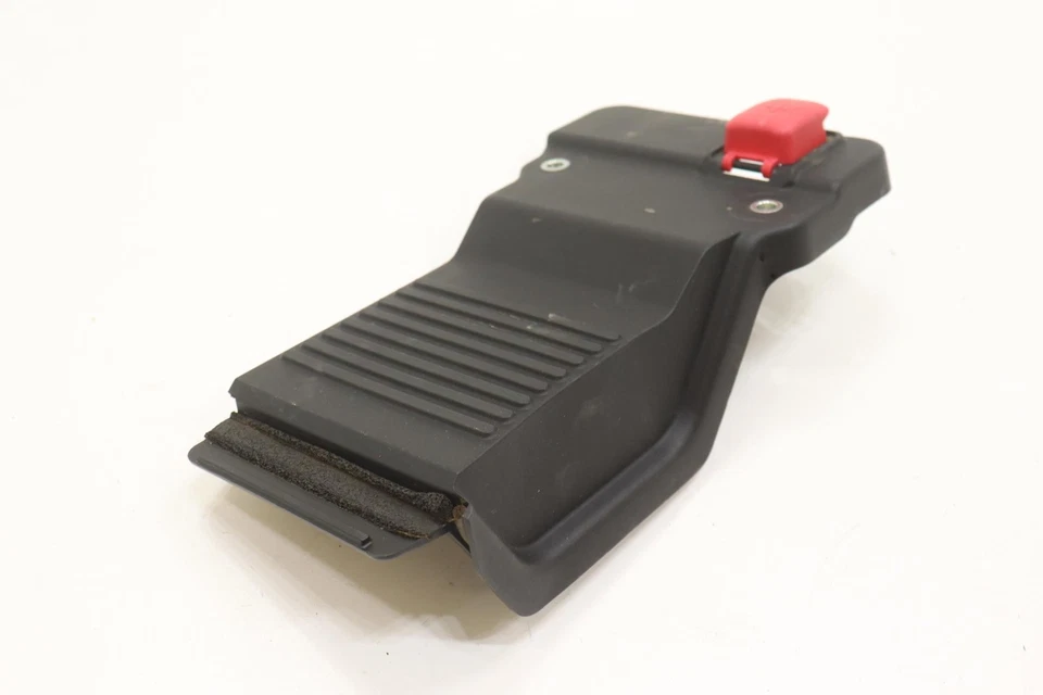 Volvo S60 2019-2021 batería más poste positivo tapa terminal cubierta OEM 31651455 Foto 2 de 4