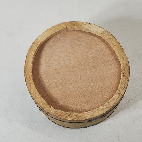 Cuenco de película de palomitas de maíz de barril de madera con forro naranja vintage 8,5" - Imagen 8 de 10