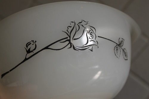 1961 Agee Pyrex Black Rose x 2 Mixing Bowls 6" & 7.5" VGC Australian Vintage - Picture 5 of 15