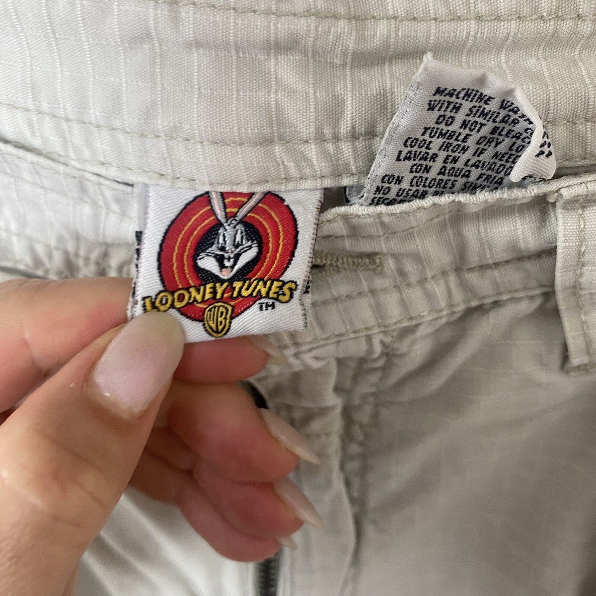 【SCENERITY】Looney Cargo Pants Vintage Looney Toons Tweety Cargo Pants Capris Y2K | eBay