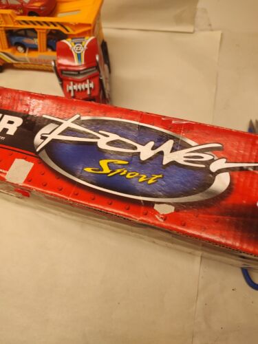 Jaxing Spielzeug Sattelzug Anhänger Träger mit 4 Sportwagen Super Power Sport - Bild 8 von 11
