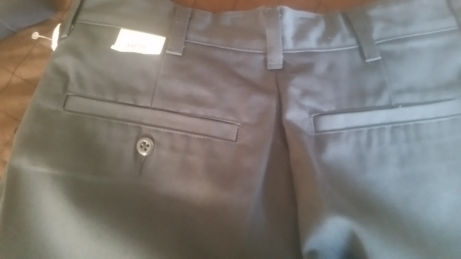 Picture 2 of 4