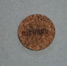 Coke Caps Hockey 1965-66 Crossed Sticks Henri Richard Cork Liner