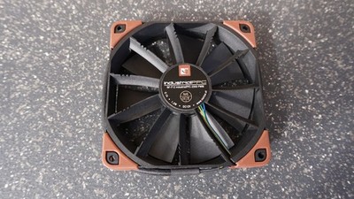 Noctua NF F12 - Industrial PPC 2000 120mm PWM PC Lüfter 4 Pin