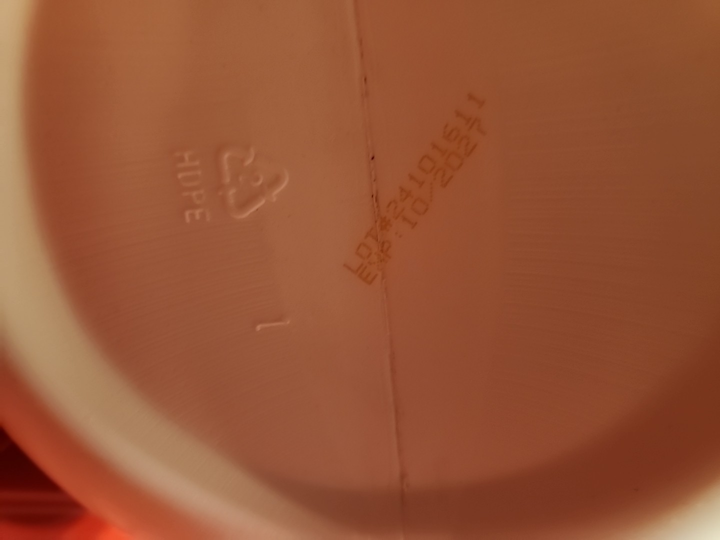 New Nutricost Whey Protein Concentrate (Chocolate) 5LBS 10/27 “Label Damage”