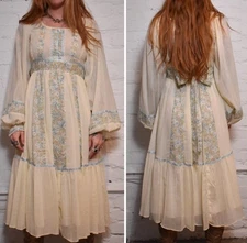 Gunne Sax | Vintage 1970s Cream Peasant Midi Dress Size XS