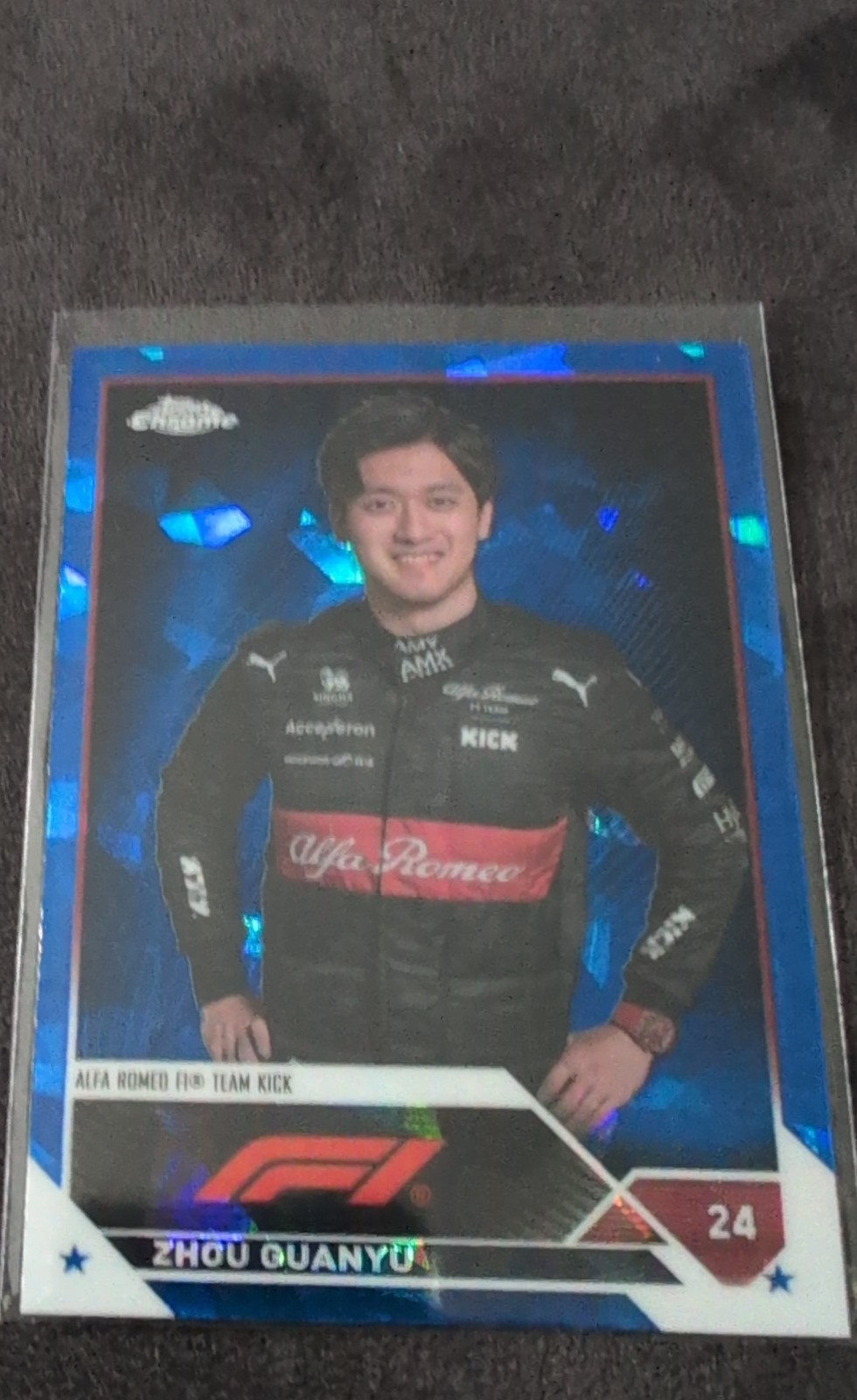2023 Topps Chrome Sapphire Edition Formula 1 - F1 Drivers Zhou Guanyu #58 Hands