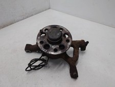 Mercedes-Benz C W204 2011 Vorne links Radnabe Vorderrad A2043323301 Diesel 150kW Mercedes-Benz C W204 2011 Vorne links Radnabe Vorderrad A2043323301 Diesel 150kW