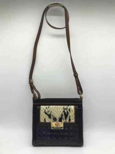 Pre-Owned Brahmin Navy Crossbody Crossbody